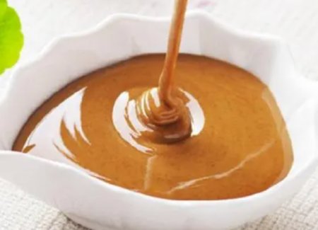 在芝麻醬中加入花生醬是假的嗎？看完就明白了。